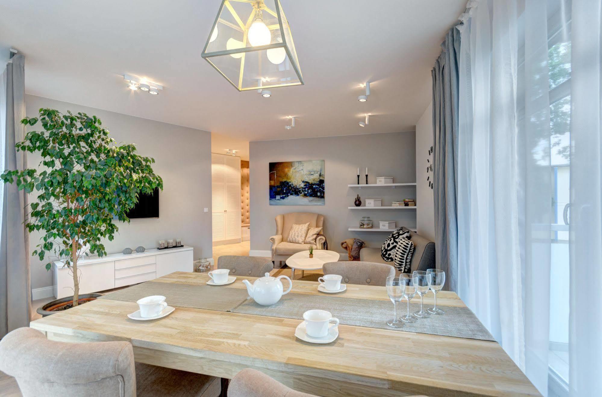 Swanky And Modern Marina Residence Sopot Ngoại thất bức ảnh