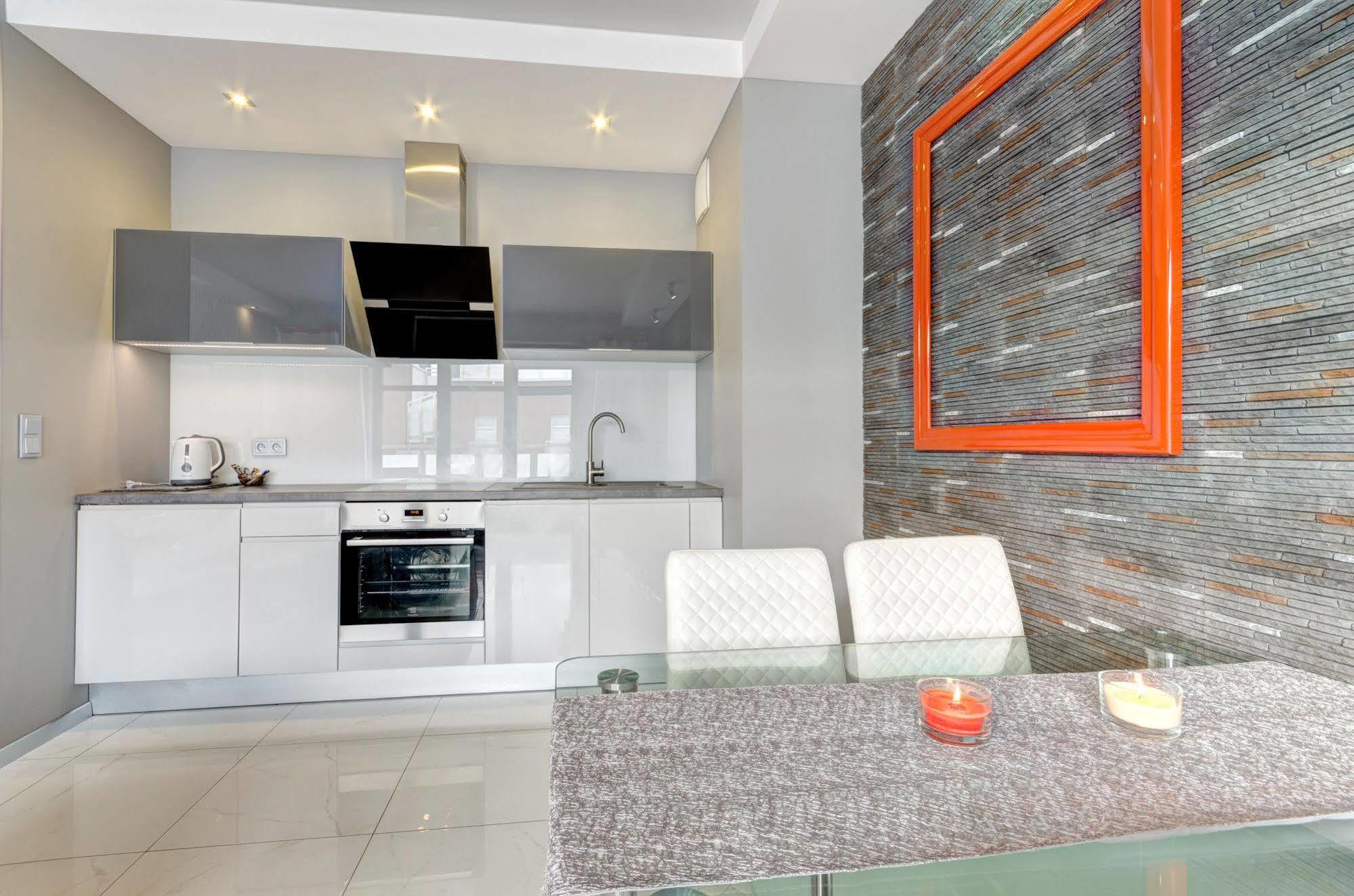 Swanky And Modern Marina Residence Sopot Ngoại thất bức ảnh