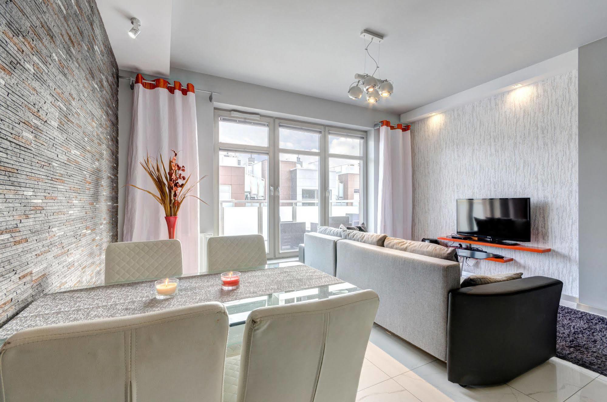 Swanky And Modern Marina Residence Sopot Ngoại thất bức ảnh